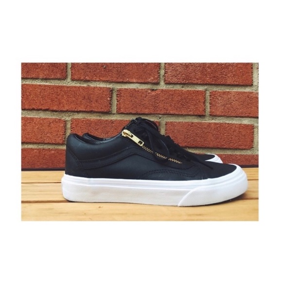 Black Vans Zipper Sneaker - Picture 2 of 4